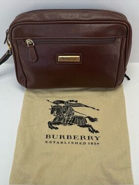 Vintage Burberry Brown Leather Men's Toiletry Pouch with Gold Plaque w/ dust bag